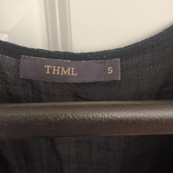 THML Tassle-Tie Embroidered Cap Sleeve Top Size Small - Picture 2 of 6